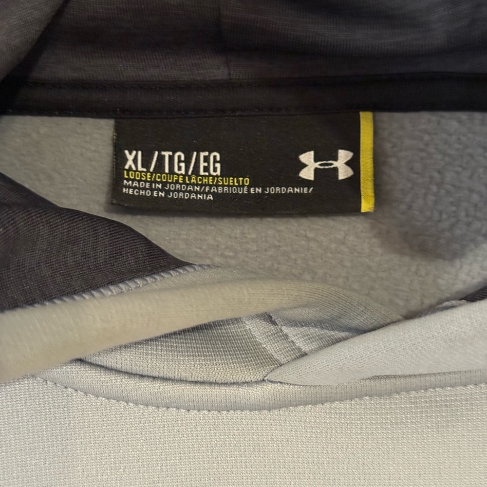 Men’s Under Armour Light Gray Hoodie with Black Logo XL Loose - Picture 3 of 4